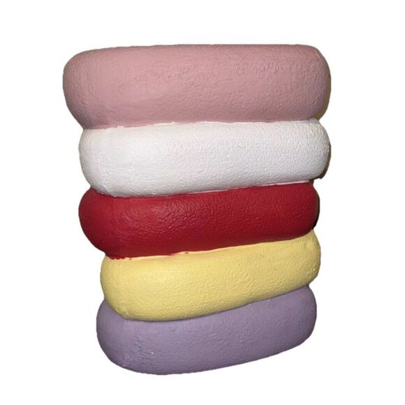 Brand New Heart "I Love You" Stool TikTok Viral Food Stool - SHIPS SAME DAY - Picture 3 of 5